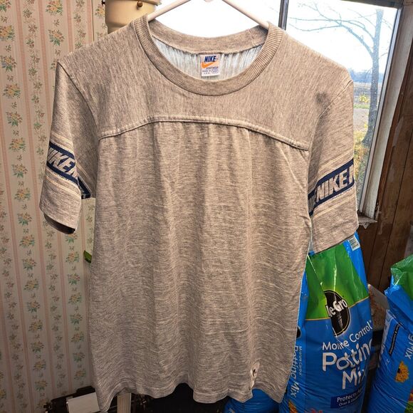 Vintage Gray NIKE Spell Out Striped Arm Logos T Shirt 70s 80s Sportswear Tag M - Picture 1 of 12